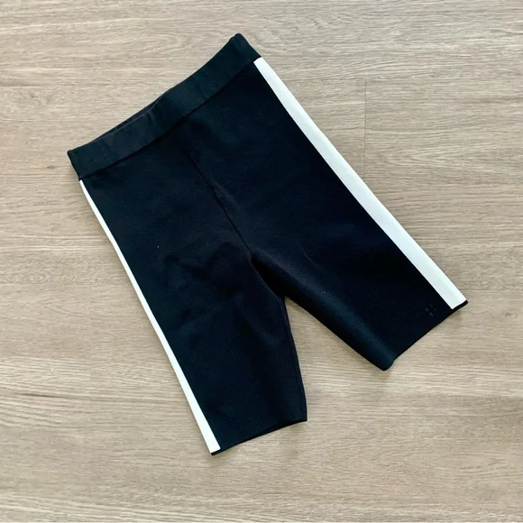 NWOT Sweaty Betty Black & White Biker Shorts - Picture 8 of 8